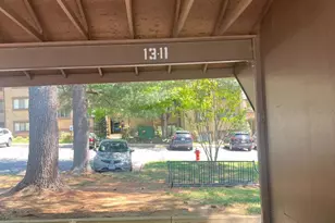 1621 Parkcrest Cir, Reston, VA 20190 - Photo 27