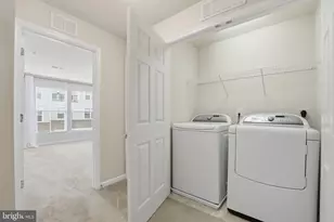 2951 Finsbury Pl, Fairfax, VA 22031 - Photo 21