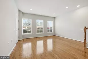2951 Finsbury Pl, Fairfax, VA 22031 - Photo 11
