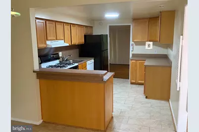 2366 Soft Wind Court, Reston, VA 20191 - Photo 13