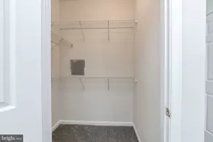 4129 Fountainside Ln, Fairfax, VA 22030 - Photo 17