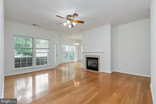 4129 Fountainside Ln, Fairfax, VA 22030 - Photo 27