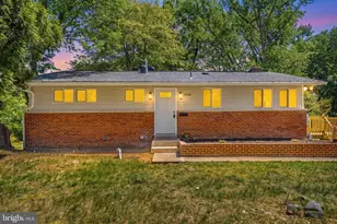 4501 Apple Tree Dr, Alexandria, VA 22310 - Photo 1