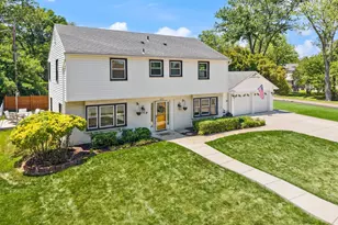 4200 Marble Ln, Fairfax, VA 22033 - Photo 3