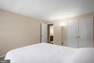 8943 Park Forest Dr, Springfield, VA 22152 - Photo 53