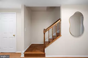 8943 Park Forest Dr, Springfield, VA 22152 - Photo 41