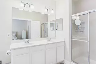 11549 Cavalier Landing Ct, Fairfax, VA 22030 - Photo 23