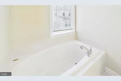 11549 Cavalier Landing Court, Fairfax, VA 22030 - Photo 25