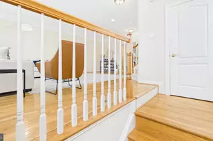 11549 Cavalier Landing Ct, Fairfax, VA 22030 - Photo 3