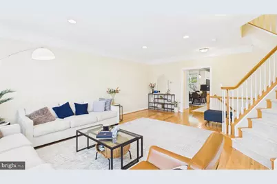 11549 Cavalier Landing Court, Fairfax, VA 22030 - Photo 5