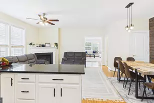 11549 Cavalier Landing Ct, Fairfax, VA 22030 - Photo 15