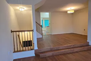 14635 Seasons Dr, Centreville, VA 20120 - Photo 11