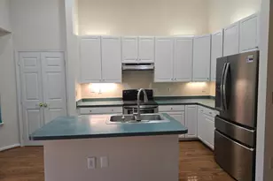 14635 Seasons Dr, Centreville, VA 20120 - Photo 5