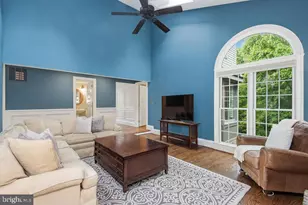 1210 Cameo Ct, Herndon, VA 20170 - Photo 35