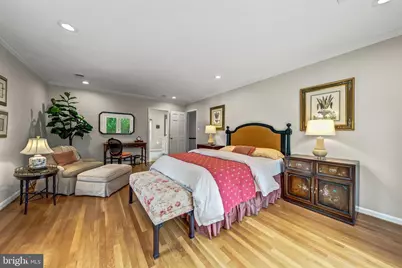 7018 Green Oak Drive, McLean, VA 22101 - Photo 21