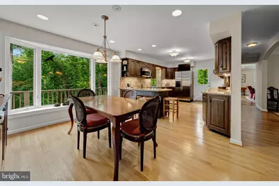 7018 Green Oak Drive, McLean, VA 22101 - Photo 11