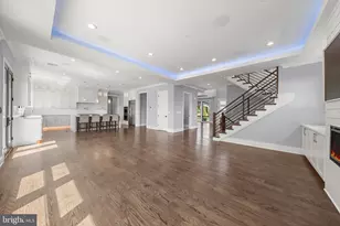 6813 Dean Dr, McLean, VA 22101 - Photo 11