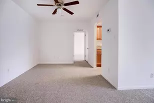 10225 Valentino Dr, Oakton, VA 22124 - Photo 15