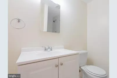 3048 Silent Valley Drive, Fairfax, VA 22031 - Photo 17