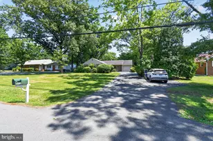 5013 Lincoln Ave, Alexandria, VA 22312 - Photo 3