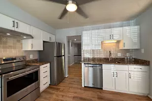 5650 Ridge View Dr, Alexandria, VA 22310 - Photo 11
