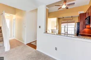 2810 Yarling Ct, Falls Church, VA 22042 - Photo 17