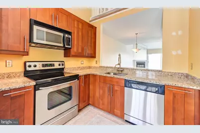 2810 Yarling Court, Falls Church, VA 22042 - Photo 13