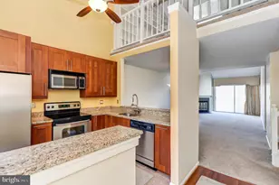 2810 Yarling Ct, Falls Church, VA 22042 - Photo 5