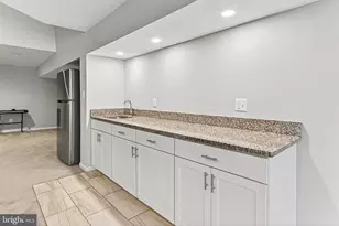 1300 Pinstripe Ct, Vienna, VA 22182 - Photo 17