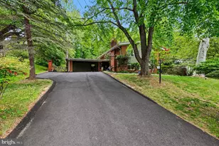 6306 Beachway Dr, Falls Church, VA 22044 - Photo 3