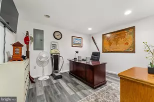 9577 5th Pl, Lorton, VA 22079 - Photo 23