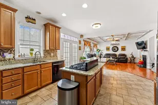 9577 5th Pl, Lorton, VA 22079 - Photo 21