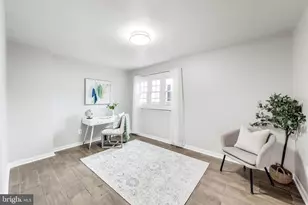 6153 Strasburg Dr, Centreville, VA 20121 - Photo 13