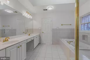 837 Seneca Rd, Great Falls, VA 22066 - Photo 37