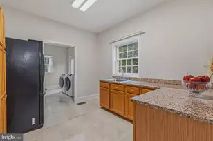 837 Seneca Rd, Great Falls, VA 22066 - Photo 27