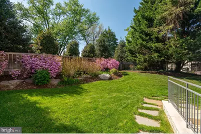 7009 Symphony Court, McLean, VA 22101 - Photo 11