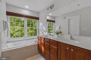 4138 Timber Log Way, Fairfax, VA 22030 - Photo 41