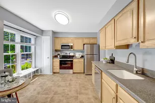9662 Masterworks Dr, Vienna, VA 22181 - Photo 7