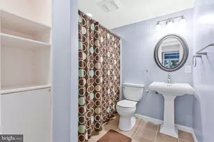 9607 Masterworks Dr, Vienna, VA 22181 - Photo 19