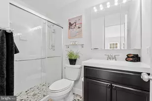 2803 Shawn Leigh Dr, Vienna, VA 22181 - Photo 25