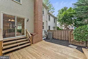 2803 Shawn Leigh Dr, Vienna, VA 22181 - Photo 41