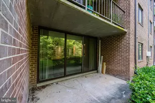 1429 Northgate Square, Reston, VA 20190 - Photo 23