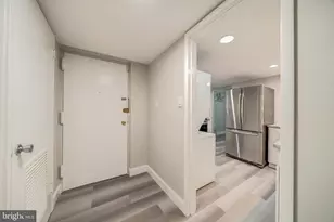 1429 Northgate Square, Reston, VA 20190 - Photo 5