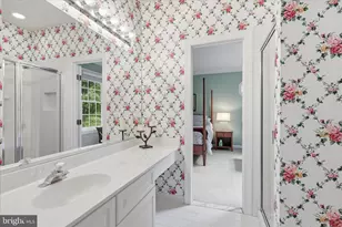 10693 Alliwells Ct, Oakton, VA 22124 - Photo 41