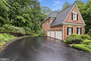 10693 Alliwells Ct, Oakton, VA 22124 - Photo 61