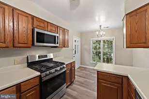7254 Glen Hollow Ct, Annandale, VA 22003 - Photo 15