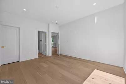 719 Meadow Lane SW, Vienna, VA 22180 - Photo 57