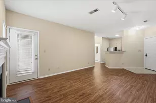 14322 Climbing Rose Way, Centreville, VA 20121 - Photo 9