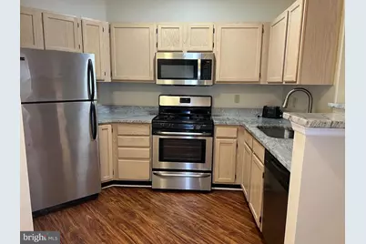 14322 Climbing Rose Way #204, Centreville, VA 20121 - Photo 27