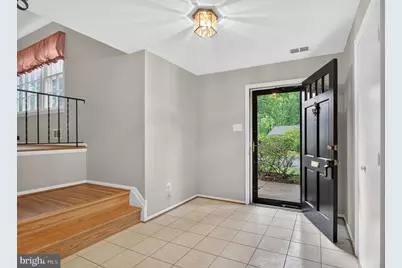 6118 Roxbury Avenue, Springfield, VA 22152 - Photo 7